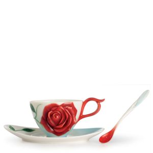 Romance of the roses cup/saucer/spoon set
