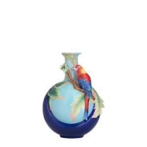 Blue winged parrot vase 29,5 cm