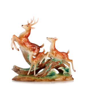 Embrace Happiness - Deer figurine 29 cm