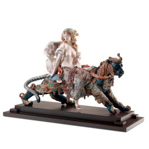 Bacchantin auf einer Pantherfrau Skulptur. Limitierte Auflage