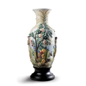 Paradies-Vase-Skulptur. Limitierte Auflage