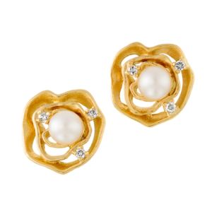 Gelbgold-Ohrringe mit runden weißen Perlen und Diamanten